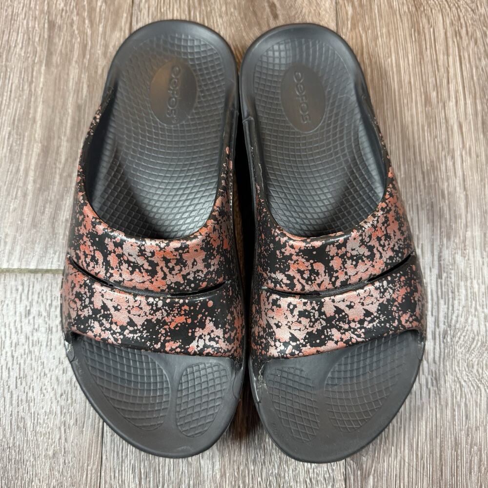 OOFOS Womens OOahh Luxe Recovery Bellini Splash Slide Size 9 - Picture 2 of 12